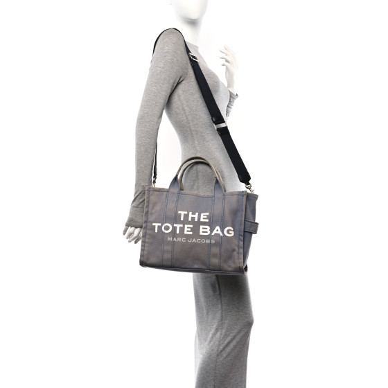 トートバッグ Medium Traveler Tote Bag in Blue Shadow Cotton Medium Traveler Tote Bag in Blue Shadow Cotton