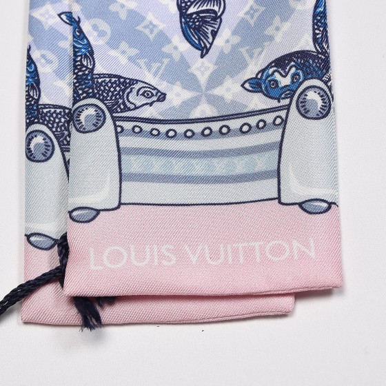 ◇ ルイヴィトン　バンドー　魚座　鯉　レア　新品　LOUISVUITTON LOUIS VUITTON Silk Monogram Koi Fish Animalle Bandeau Blue