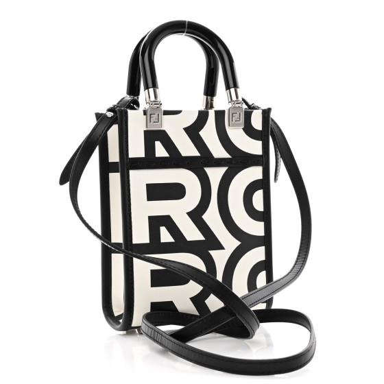 【hiro3317】FENDI 財布 FENDI ✖️MARC JACOBS タイムセール☆メンズFENDIxMARC JACOBSコラボ☆2つ折り財布