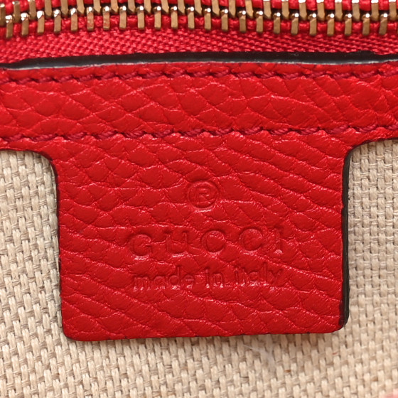 めい　0605 GUCCI Pebbled Calfskin Medium Soho Flap Crossbody Vibrant