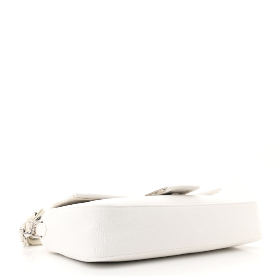 【新品未使用】FENDI MARC JACOBS Nano Baguette 白 Fendi by Marc Jacobs Nano Baguette Maxi Handle White Denim