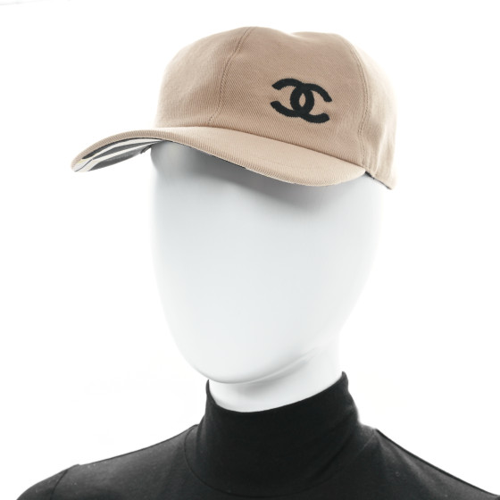可愛い★【CHANEL】 キャップ モノトーンコーデに映える】CHANEL☆キャップ☆ドットが可愛い