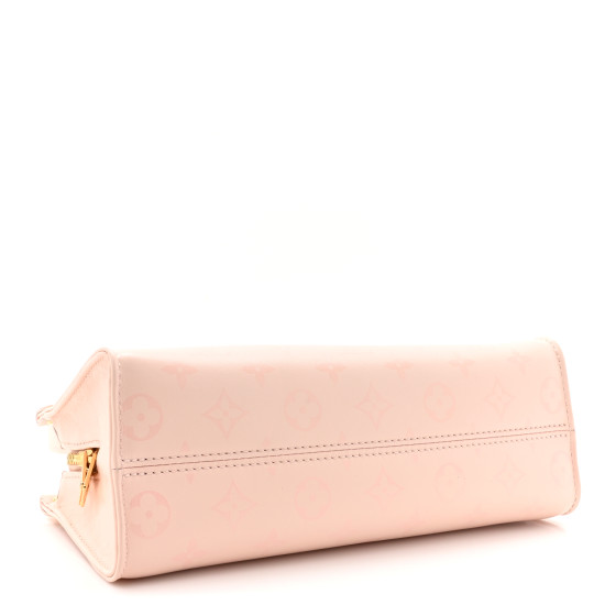 LOUIS VUITTON ピンク ニット手袋 louis-vuitton-lv-medallion-