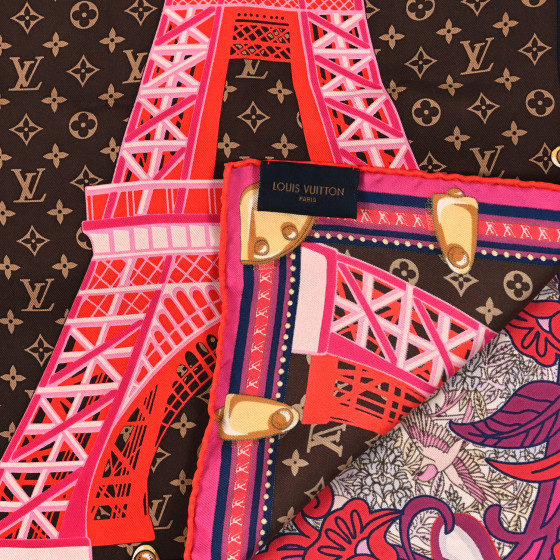 Louis Vuitton フランスのアンティーク雑誌切り抜き　アートフレーム LOUIS VUITTON Silk Louis A Paris Square Scarf Fuchsia