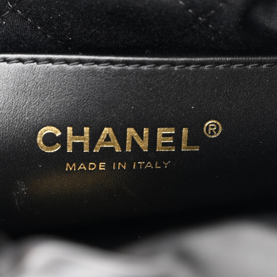 【美品】ジャーニー15ポンド CHANEL Shiny Calfskin Quilted Mini Chanel 22 Black 1659874