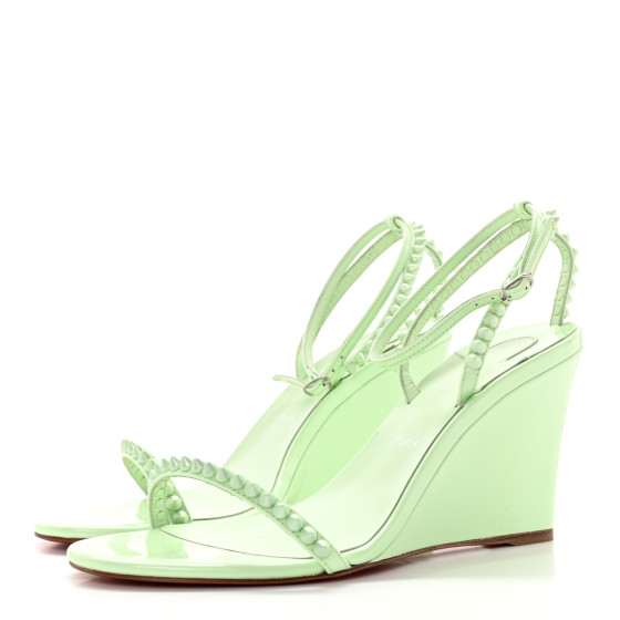Christian Louboutinエナメルグリーン ハイヒール Christian Louboutinエナメルグリーン ハイヒール