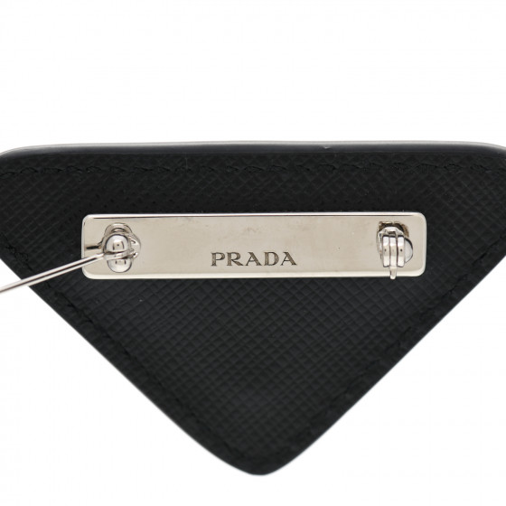 【PRADA】Triangle Logo Enamel Finished Hairpin/全国送料込み 43866715-1_2.jpg