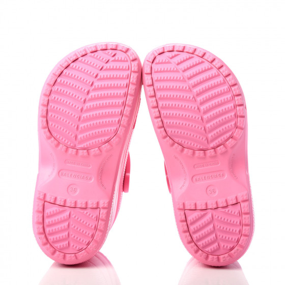 新作*BALENCIAGA* X Crocs サンダル Jibbitz ピンク Women's Crocs™ Thong Jibbitz™ in Glossy Pink | Balenciaga NL