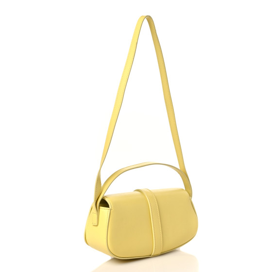 【CELINE】セリーヌ★Tabou Clutch★タブー クラッチ★イエロー CELINE Smooth Calfskin Tabou Clutch On Strap Acacla 1208519