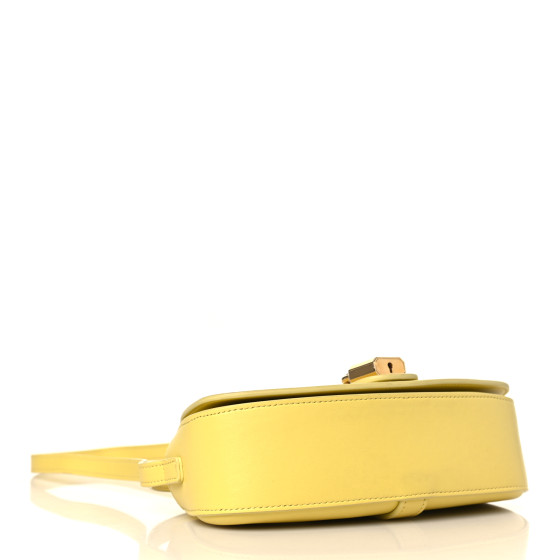 【CELINE】セリーヌ★Tabou Clutch★タブー クラッチ★イエロー CELINE Smooth Calfskin Tabou Clutch On Strap Acacla 1208519