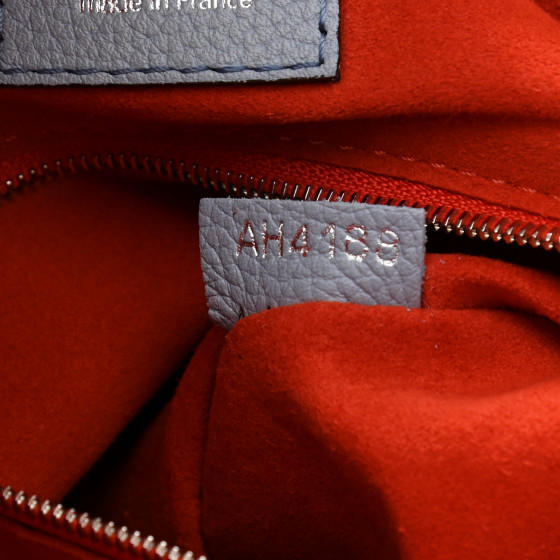【日本未入荷】 Louis Vuitton Mahinaジョギングショーツ Mahina Monogram Triangle Bikini Top - Women - Ready-to-Wear
