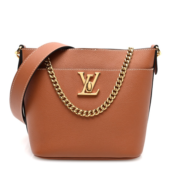 Louis Vuitton ダークブラウン バッグ Louis Vuitton Monogram Leather Backpack in Brown with Brand