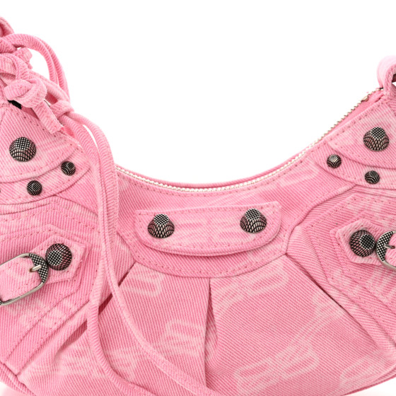 送料込 BALENCIAGA LE CAGOLE XS SHOULDER BAG BB MONOGRAM Balenciaga Le Cagole XS Croc-Embossed Shoulder Bag | Neiman