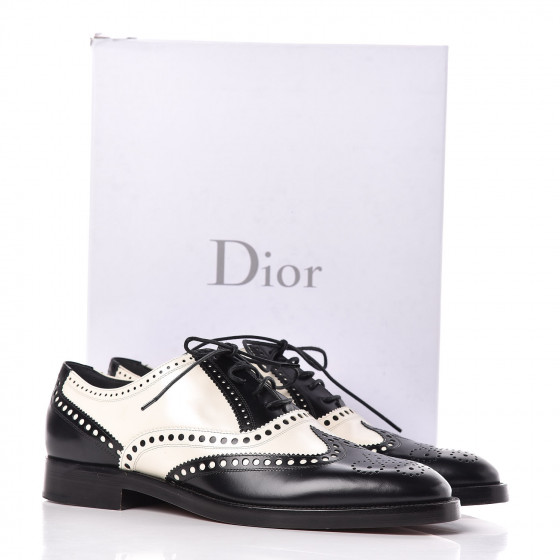 CHRISTIAN DIOR Calfskin Diorunit Oxford Flats 40 Black White