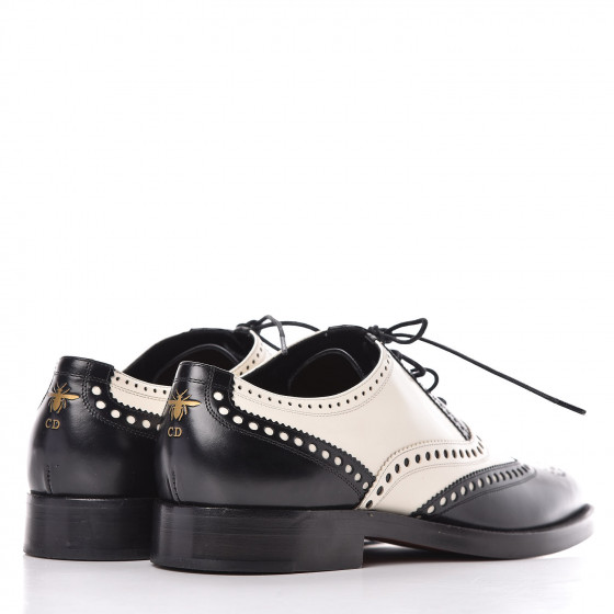 Dior｜OXFORD SHOES (KCP867FWY 03W) Dior Embassy Oxford Shoe Brown Calfskin with Patina Finish