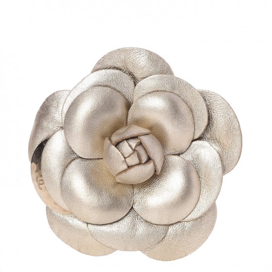 【CHANEL】CAMELIA BROOCH カメリア ブローチ Chanel Black, Silver Metal, Crystal And Pearl Camélia Brooch