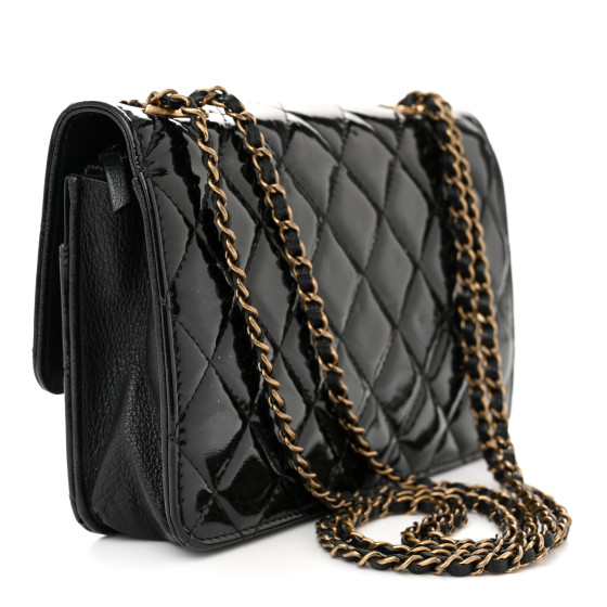 【CHANEL】Chanel WOC（Patent Goatskin）【ランク:A】 CHANEL Patent Leather Wallet-on-the-chain WOC Crossbody Flap