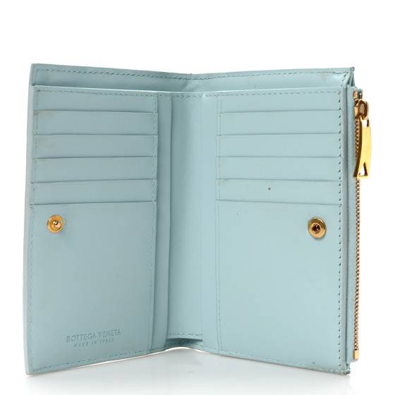 【BOTTEGA VENETA】CASSETTE ZIP AROUND WALLET Bottega Veneta Cassette Compact Zip Around Wallet in Mermaid
