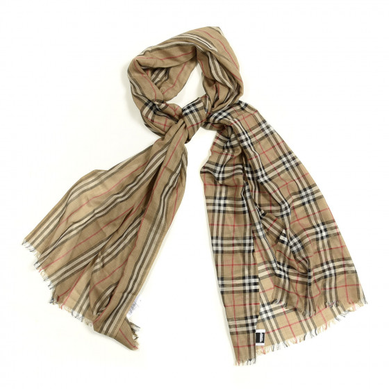 buy burberry clothes