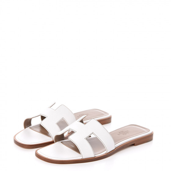 【極美品】エルメス オラン HERMES ORAN 36.5 ホワイト HERMES Box Calfskin Oran Sandals 36.5 White 508769
