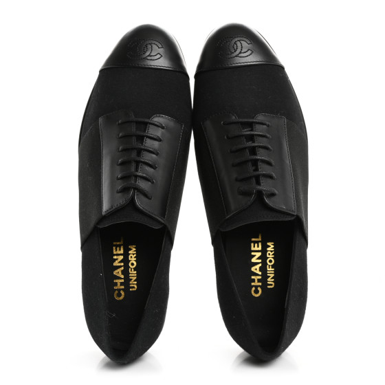 CHANEL ブラック ローファー 37 CHANEL Calfskin Elastic Lace Up Cap Toe CC Loafers 37 Black