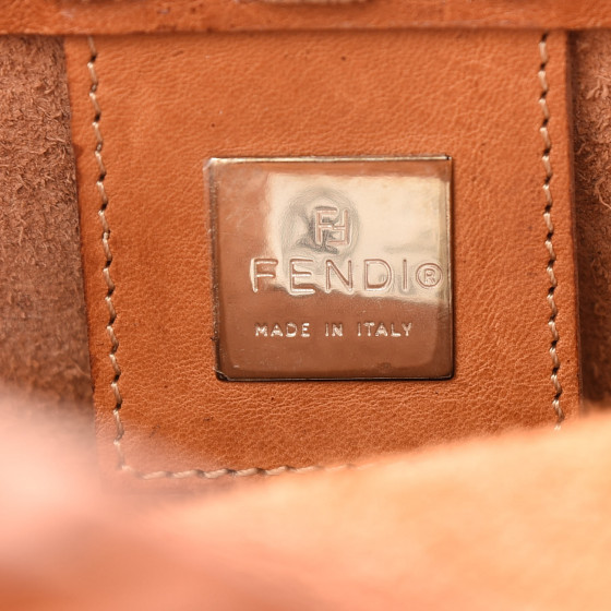 トートバッグ FENDI Baguette Velvet Marrone Fendi Red Crinkle Leather Large Oversized Convertible