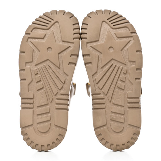 Christian Dior ベージュ スライドサンダル CHRISTIAN DIOR Lambskin Dioract 10mm Slide Sandals 37 Beige