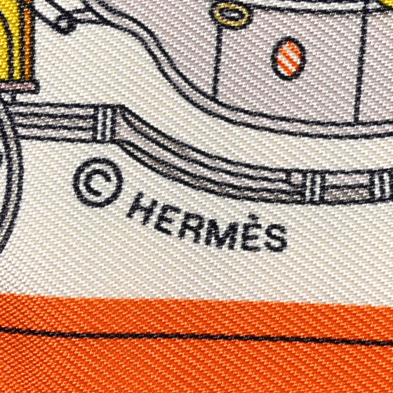 HERMÈS TWILLY POCKETS エクリュ/オレンジ　新品未使用 HERMES Silk Les Voitures Nouvelle Twilly Orange Beige Gris