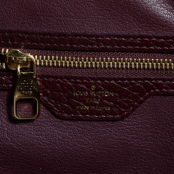 LOUIS VUITTON Ostrich Python Majestueux Tote MM Bordeaux