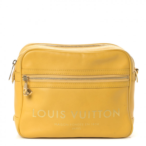 Louis Vuitton イエロー　バッグ　エピサンジャッ Louis イエロー　バッグ　エピサンジャッ Vuitton