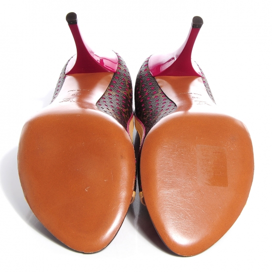 LOUIS VUITTON バーガンディ ハイヒール LOUIS VUITTON Monogram Perforated Heels 38 Fuchsia 87441