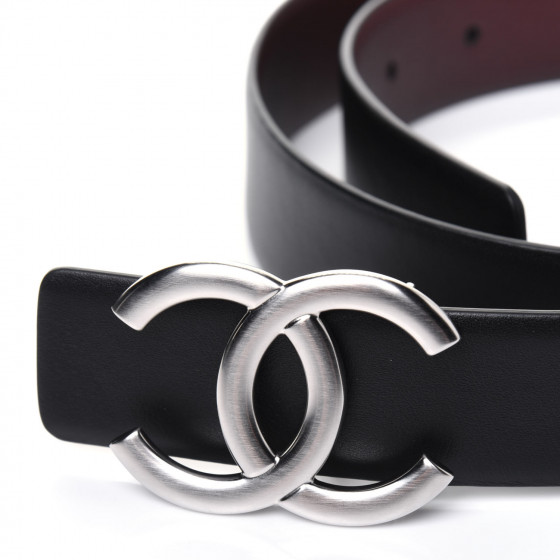 洗練を極める一本【CHANEL】Calfskin Belt Black Burgundy CHANEL Calfskin CC Reversible Belt 70 28 Black Burgundy