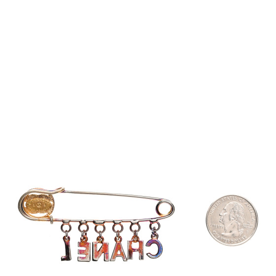 シャネル様 CHANEL Crystal CC Safety Pin Brooch Gold 1649173 | FASHIONPHILE