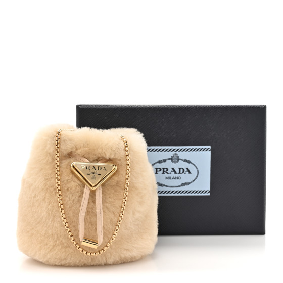 【関税&送料込】Prada Sand Shearling Crossbody Bag SAND SHEARLING CROSSBODY BAG - 海外通販のBUYMA