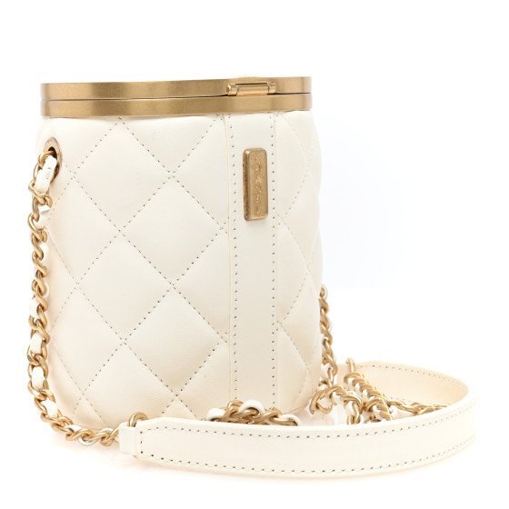 mia様　CABaNCD ホワイトs CHANEL Lambskin Quilted Side Packs White 614352 | FASHIONPHILE