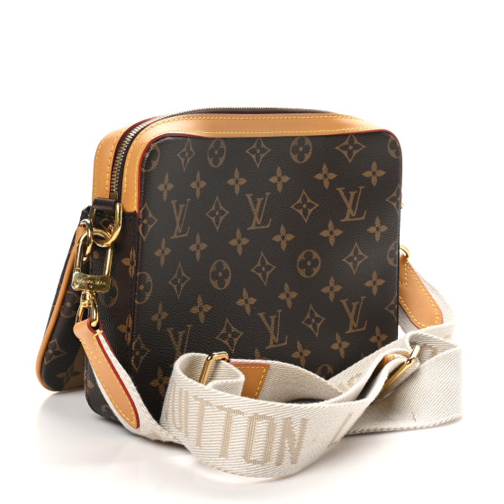 ルイヴィトン× NIGO モノグラムトリオメッセンジャー Louis Vuitton x Nigo Trio Messenger Monogram Stripes Brown