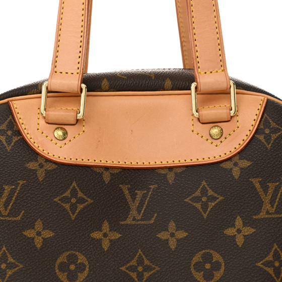 LOUIS VUITTON Monogram Excursion Shoe Bag 1666261 | FASHIONPHILE