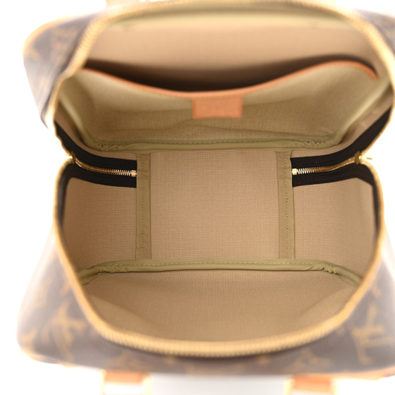 LOUIS VUITTON Monogram Excursion Shoe Bag 1666261 | FASHIONPHILE
