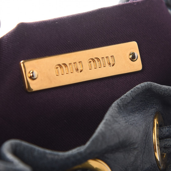 ショルダーバッグ・ポシェット MIU MIU MATELASSE BUCKET BAG Miu Miu Matelasse Mini Chain Bucket Crossbody Bag Pouch