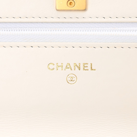 CHANEL - ちょこ CHANEL Enamel Crystal CC Flower Choker Necklace White Light