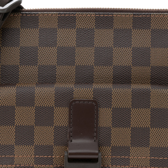 【希少】LOUIS VUITTON Damier Ebene Pochette Melville Vintage LOUIS VUITTON Damier Ebene Pochette Melville 1543916