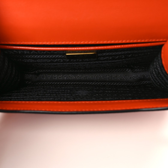 PRADA Saffiano Vernice Chain Shoulder Bag Arancio 1573643