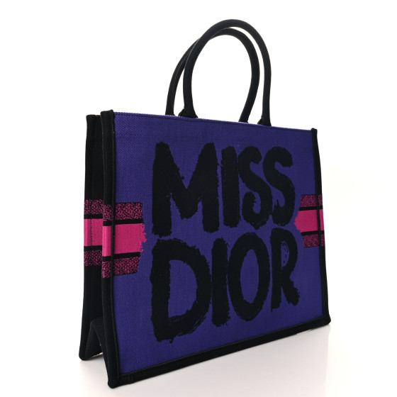 AW24/25◆Miss Dior Graffiti エンブロイダリー Book Tote large CHRISTIAN DIOR Canvas Embroidered Large Miss Dior Graffiti