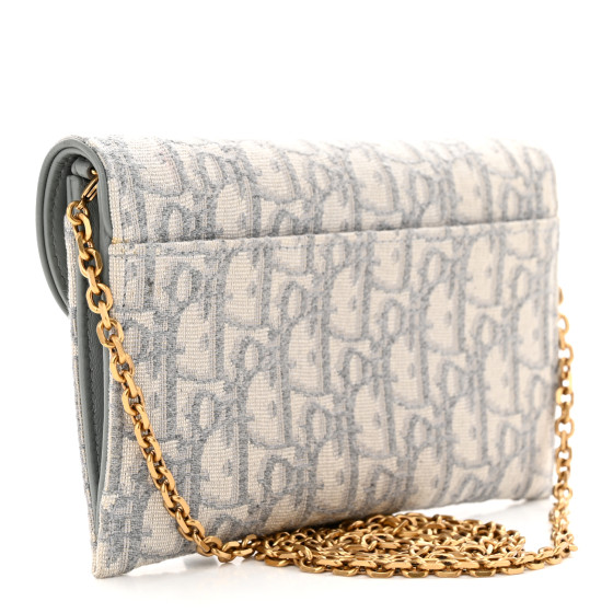 【DIOR】Dior Oblique LONG SADDLE WALLET チェーン付き DIOR LONG SADDLE WALLET WITH CHAIN – Caroline's Fashion Luxuries