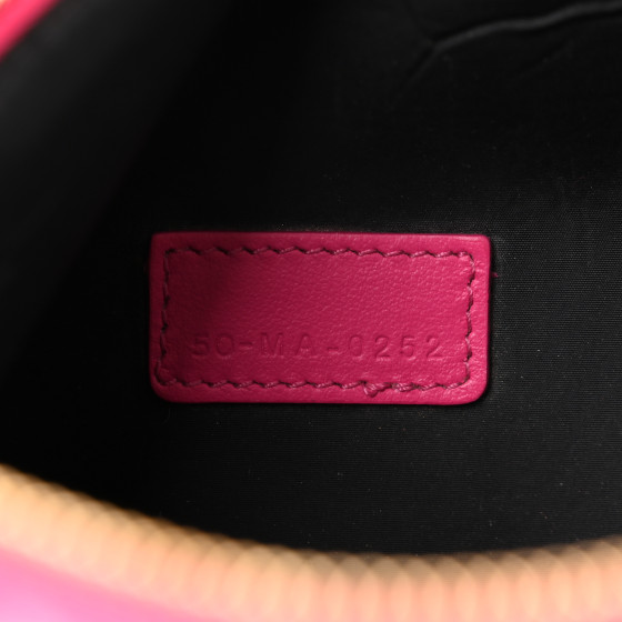 【Dior】人気カラーピンク Dioriviera DiorTravel ノマドポーチ Dioriviera Medium DiorTravel Nomad Pouch White and Yarrow