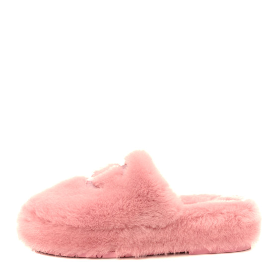 CHANEL Shearling CC Flat Mules 38 Pink 1619947 | FASHIONPHILE