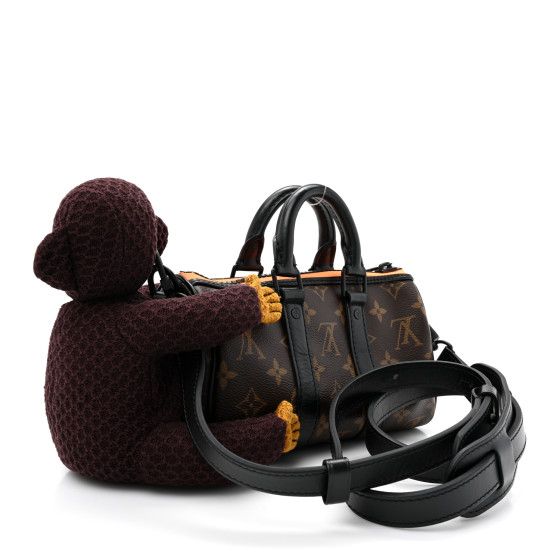 くまʕ•ᴥ•ʔ KAWS SEEING (Black) – DDTStore