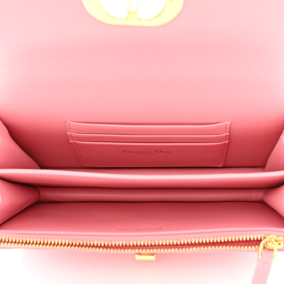 【可愛いピンク/贈り物にも♪】DIOR★Miss Caro ミニバッグ Miss Caro Cigale Mini Bag Powder Pink Macrocannage Lambskin