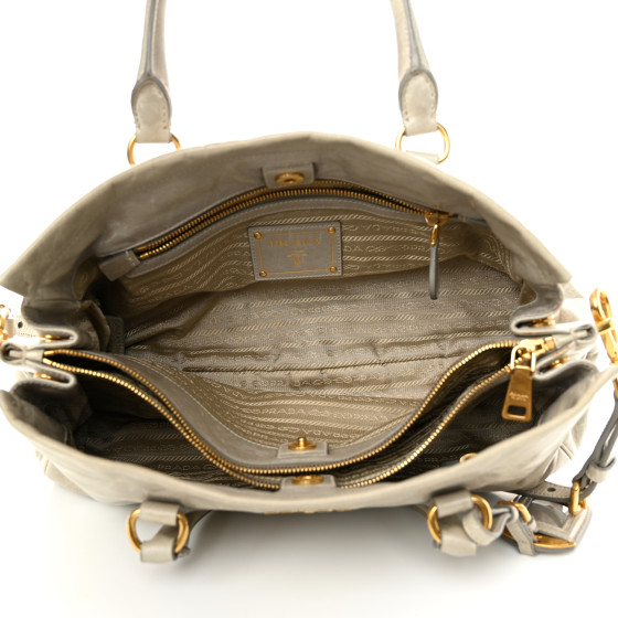 PRADA VITELLO SHINE NUBE ハンドバッグ ショルダーバッグ PRADA Vitello Shine Shopping Satchel Nube 1258228 | FASHIONPHILE