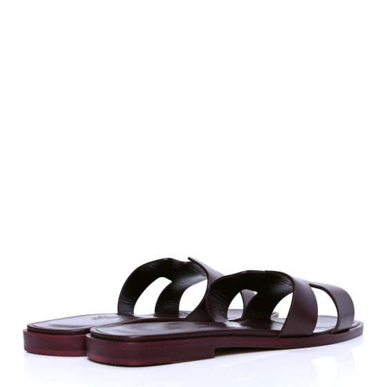 エルメス　アジャッチオ　35 HERMES Box Calfskin Oran Sandals 35 Bordeaux 820911